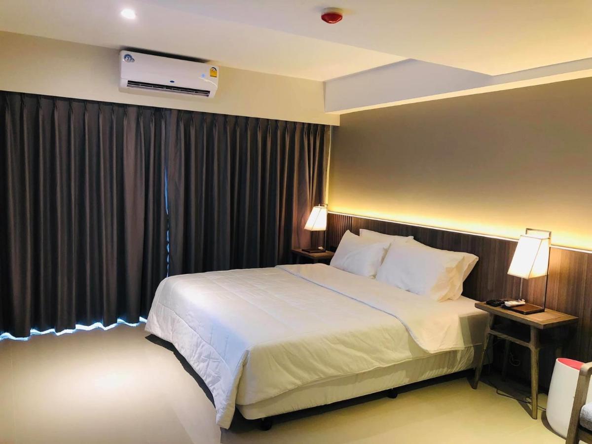 The Madera Lodge Pattaya 乔木提恩海滩 外观 照片